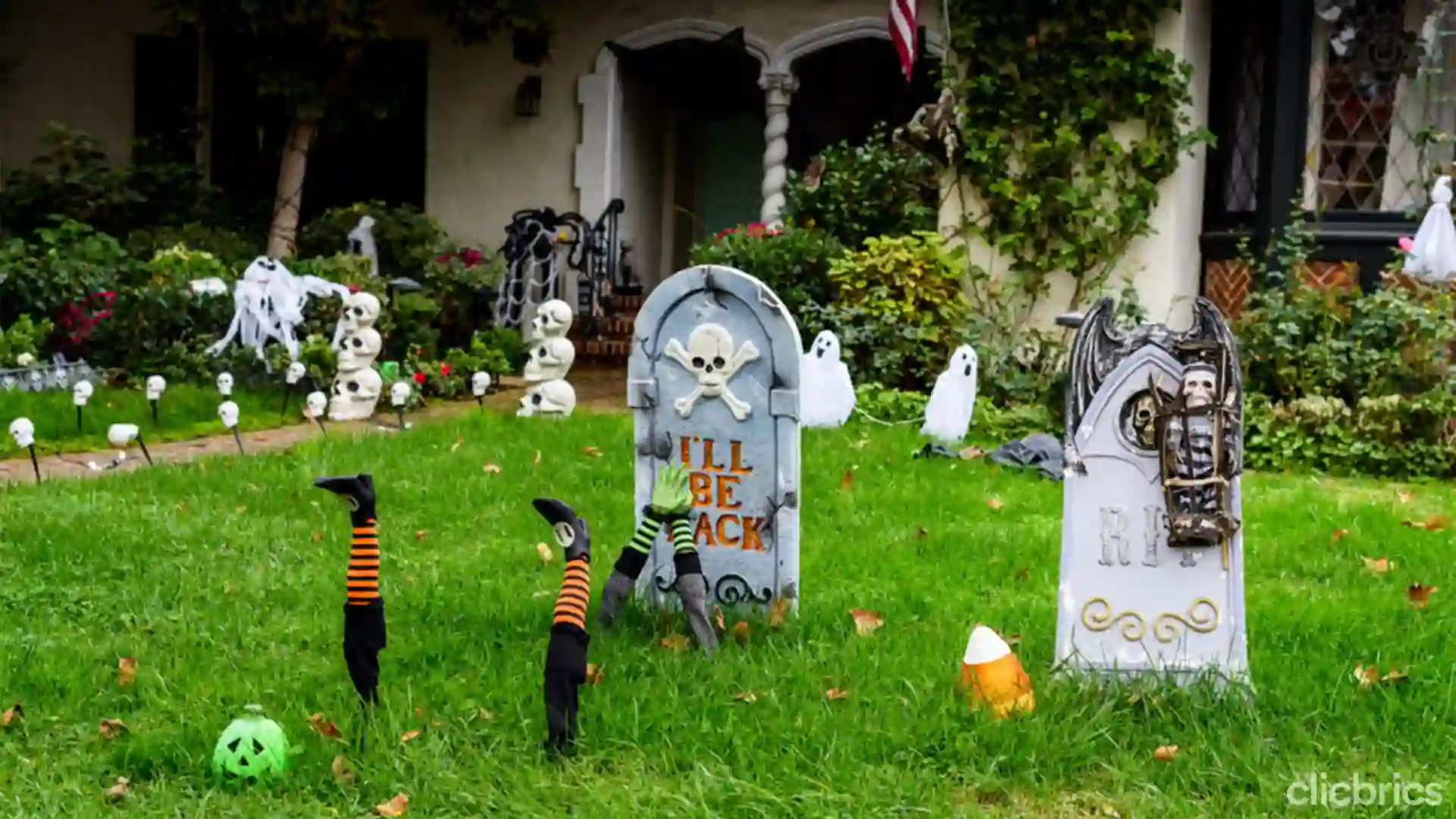 easy halloween decorations Garden Space To Fire Up The Eeriness